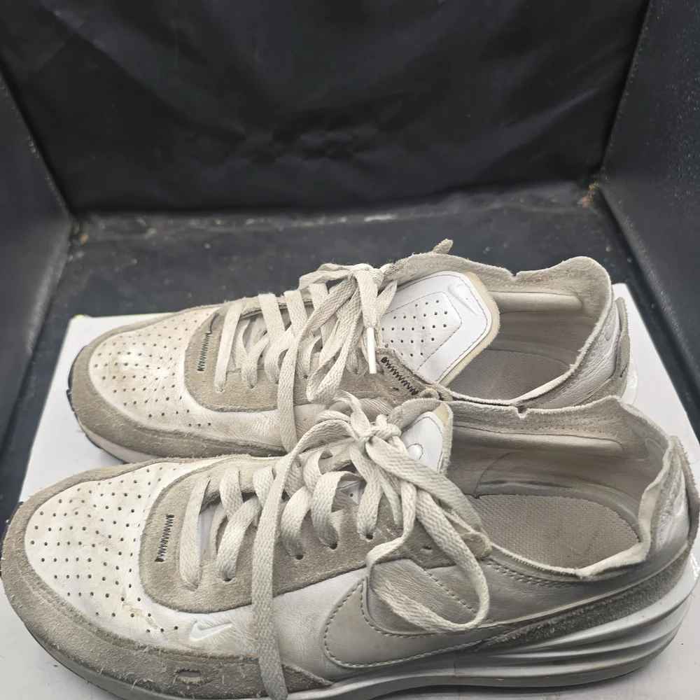 Nike Men's Beige and White Sneakers - Picture 2 of 7